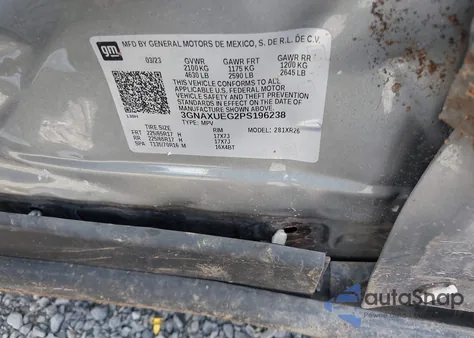 2023 Chevrolet Equinox Awd Lt z USA, uszkodzony, nr VIN 3GNAXUEG2PS196238